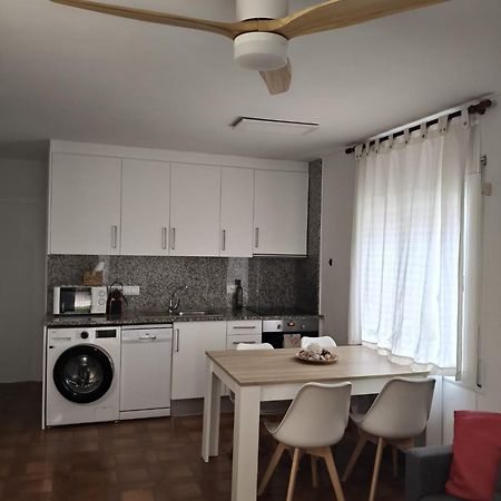 Apartament Familiar Tranquil A プラヤ・デアロ エクステリア 写真